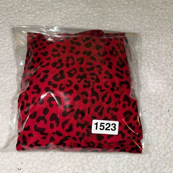 Chicos Women’s Bow Button Blouse Red Black Size 0 (Small) NWT - Picture 13 of 13